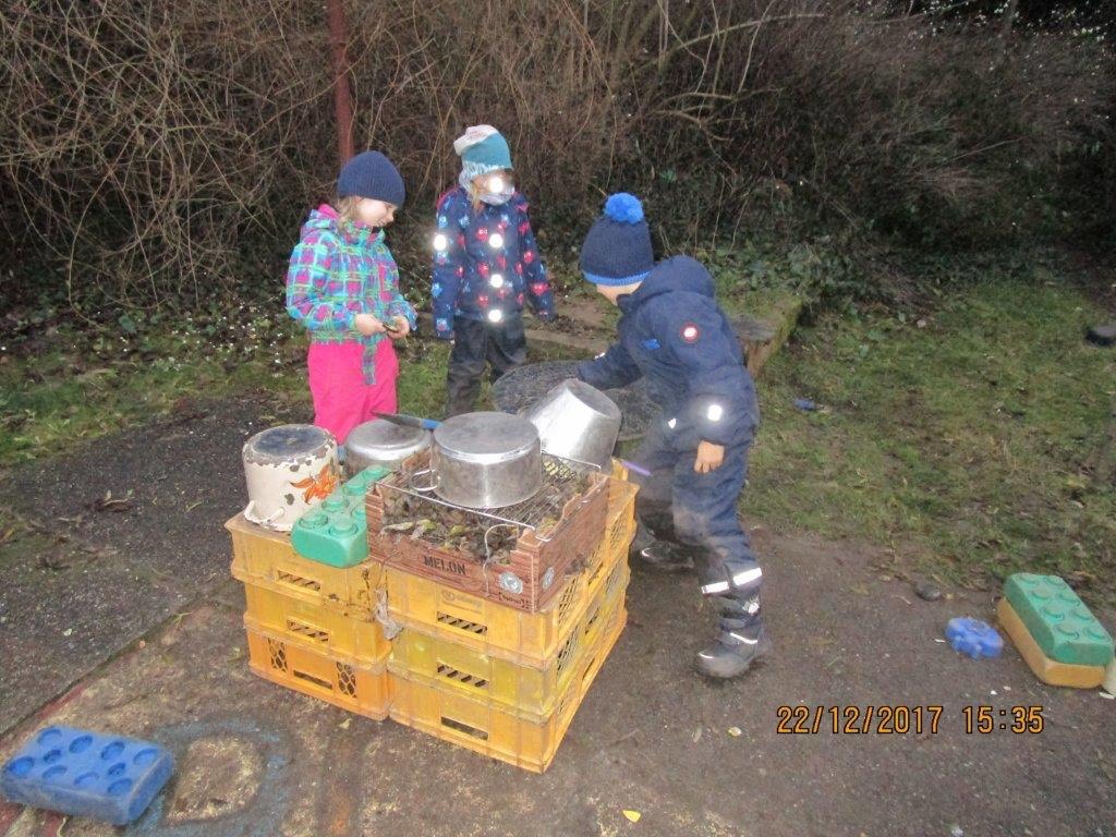 Winter im Zoo und im Kindergarten (4)